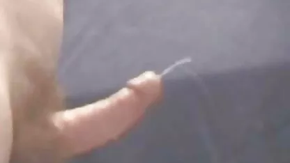 Nema sperme ruku u ustima video