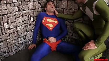 Superman Submit 2 Gay masturbacija Lycra Spandex Dominacija Jebi se u šumi