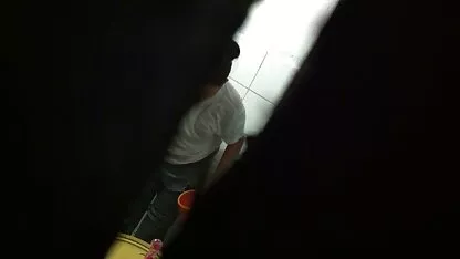 Seks u kupaonici u video zapisu o školi za Filipine