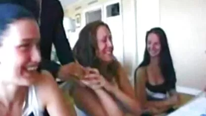 Sin seksa s pretvorenom milf u rocco