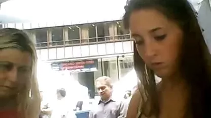 Stvarno lijepa gola guza na ovom amateru! Seks videozapisi besplatno