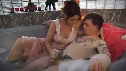 Rachel steele-milf 1491-gavin u besplatnim seksualnim igrama