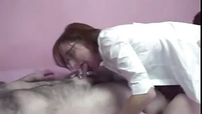 Glava obitelji i njihov par, crvenokosa Layla, besplatne prikolice porno filmova