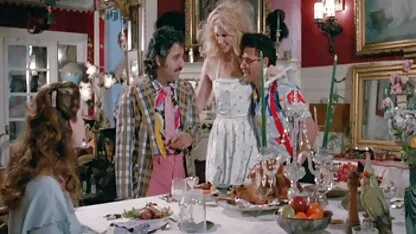 Beautiful Peach 2 1987 Scena 4 Gole Erotske fotografije