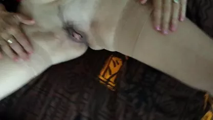 Pametan čovjek. Zreli par dame seks video