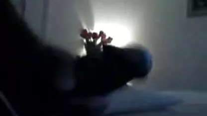 Trepće i svršava u mokroj pićki sluškinje